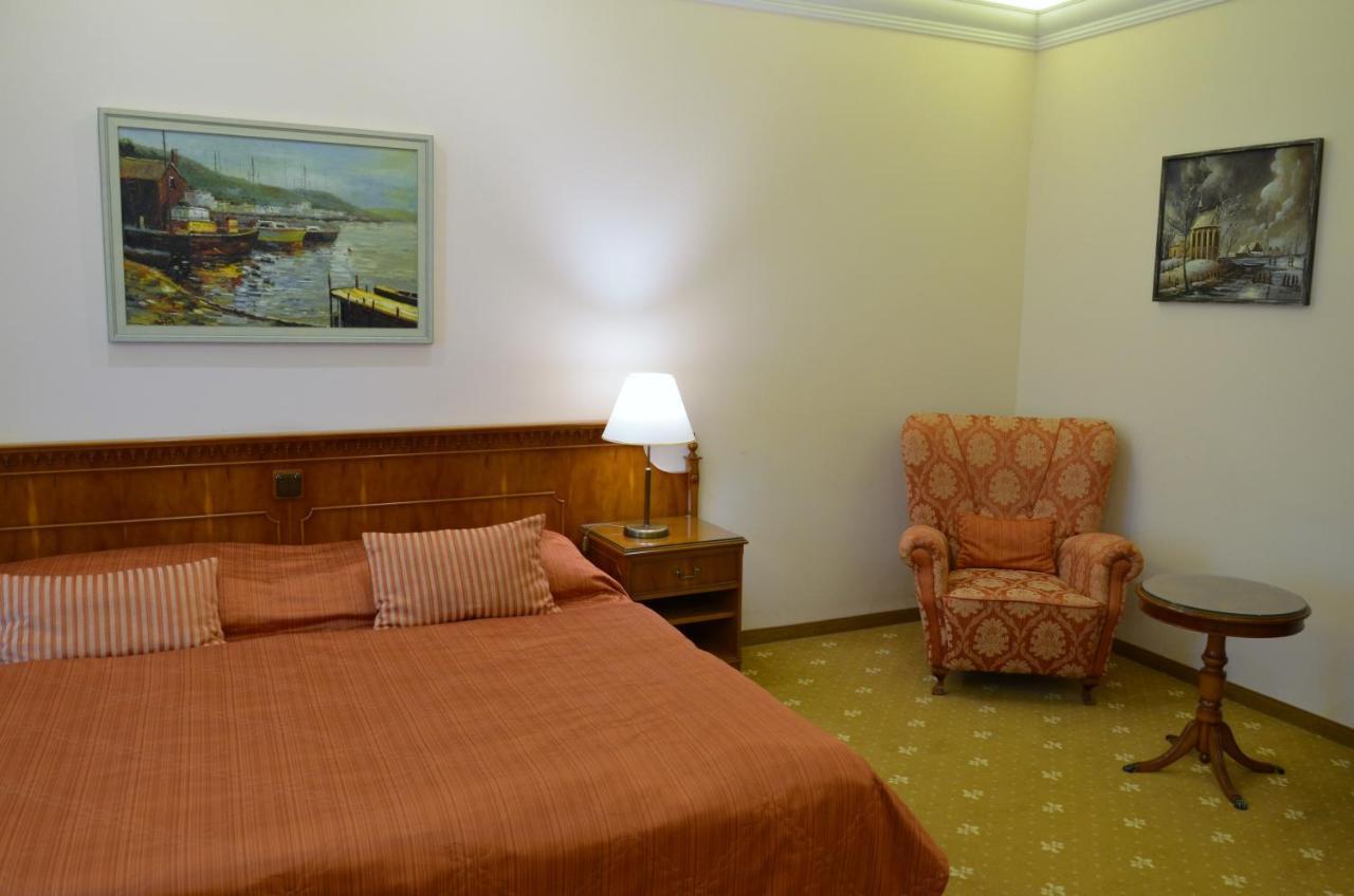 Bristol Kralovska Vila Karlovy Vary Ngoại thất bức ảnh