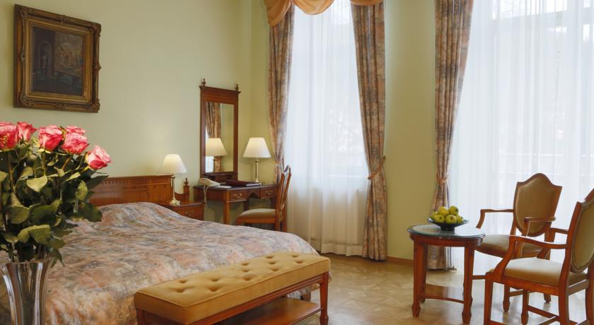 Bristol Kralovska Vila Karlovy Vary Phòng bức ảnh