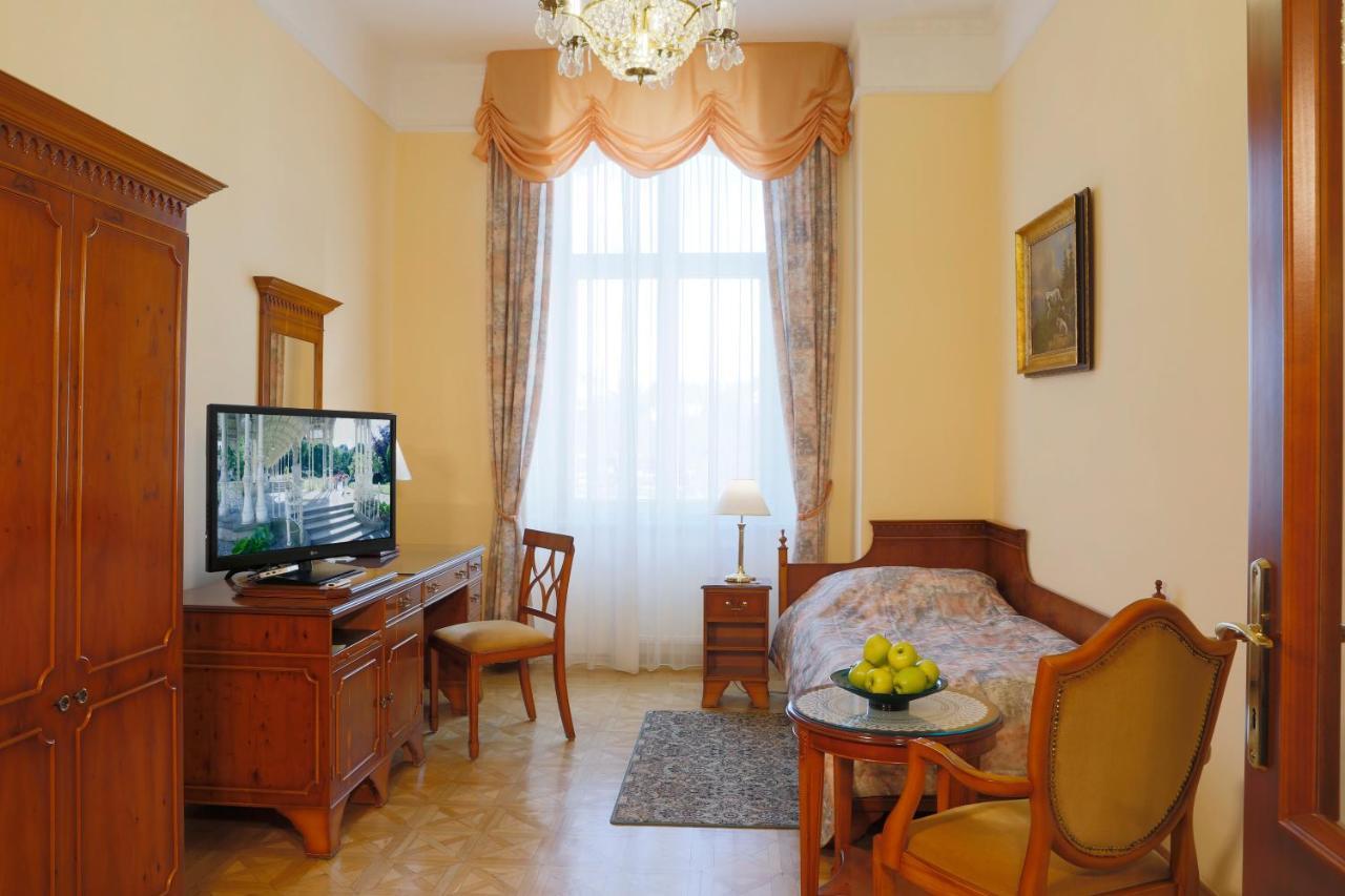 Bristol Kralovska Vila Karlovy Vary Ngoại thất bức ảnh